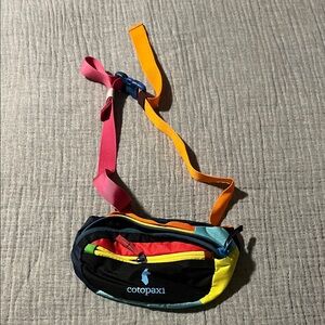 Cotopaxi hip pack Kapai del dia 1.5L